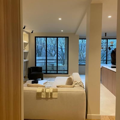 Rent of a spacious and modern 3-room apartment, 85 m², 16th arrondissement, Paris, France